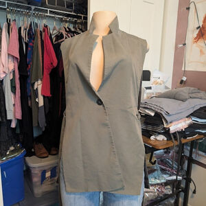 Zara Stylish Olive green/gray Sleeveless Vest Size small